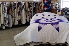 Smucker’s Quilts – Handmade Amish Quilts and Crafts